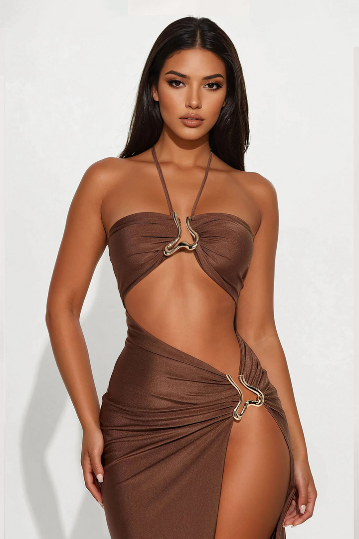 Elin | Metal Detail Cut-Out Stretch Maxi Dress