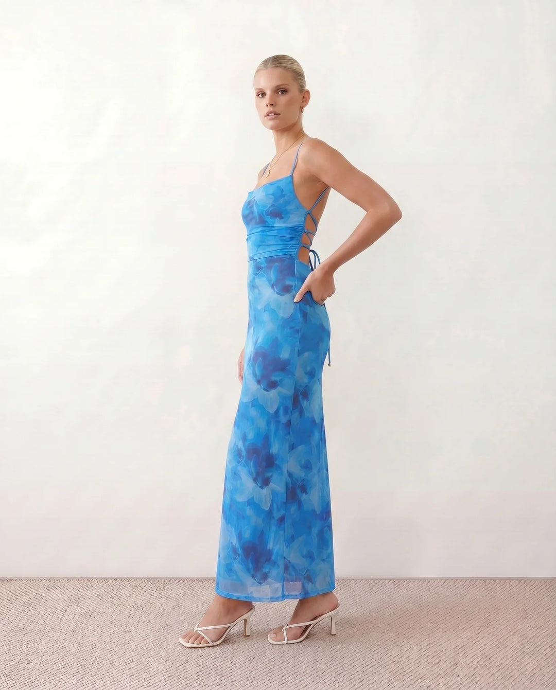 Leona | Spaghetti Strap Lace-Up Abstract Print Maxi Dress