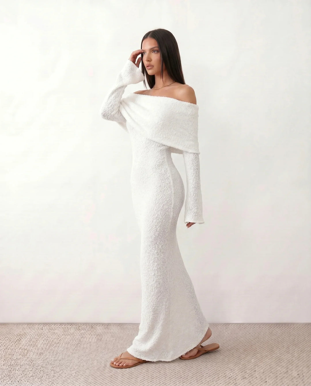 Priya | Off-Shoulder Fitted Maxi Dress