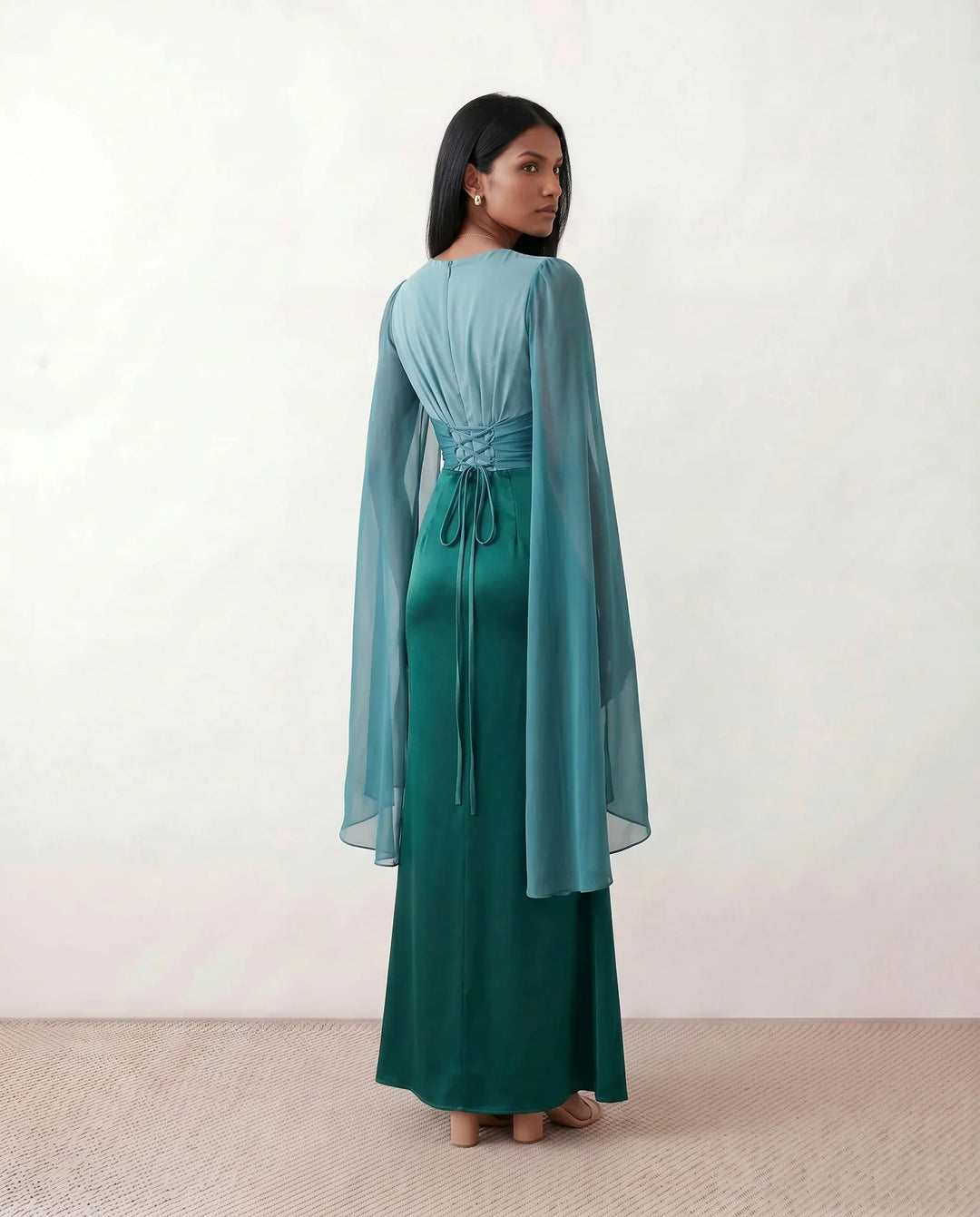 Elin | Lace-Up Mermaid Maxi Dress