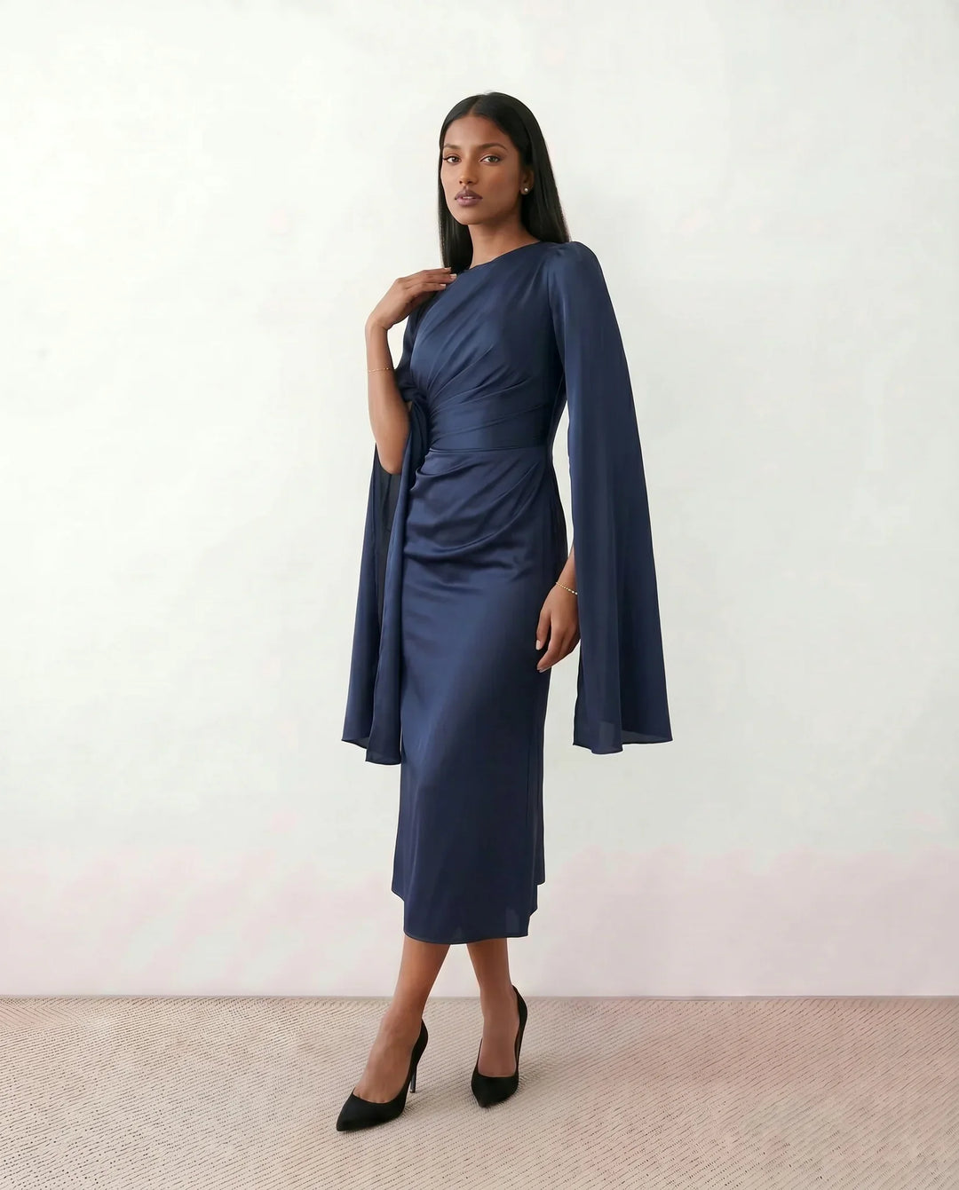 Elin | Lace-Up Mermaid Maxi Dress