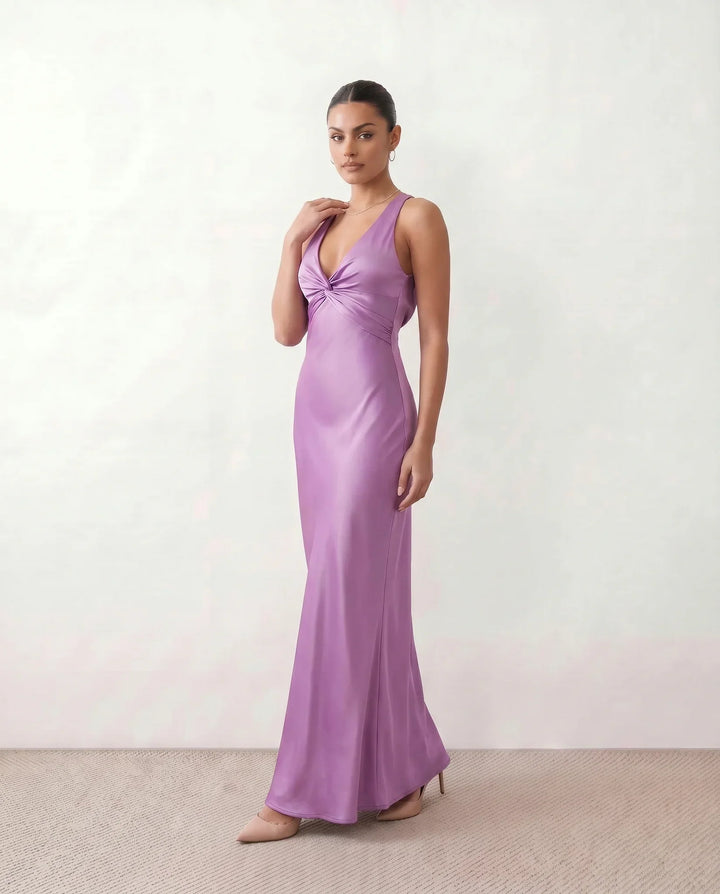 Vendula | Backless Bow Detail Maxi Dress