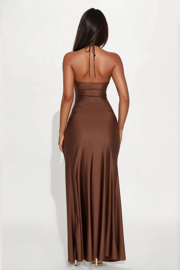 Elin | Metal Detail Cut-Out Stretch Maxi Dress