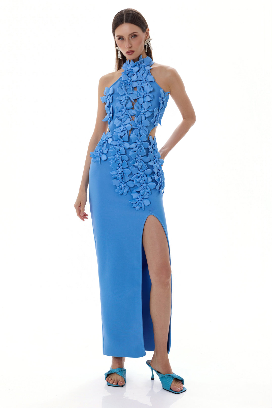 Kira | 3D Floral Halter Neck Bandage Maxi Dress