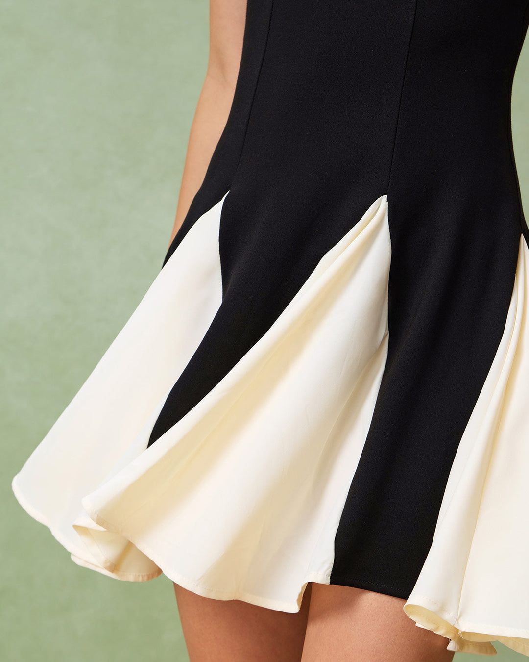 Darya | Contrast Trim Spaghetti Strap Mini Dress