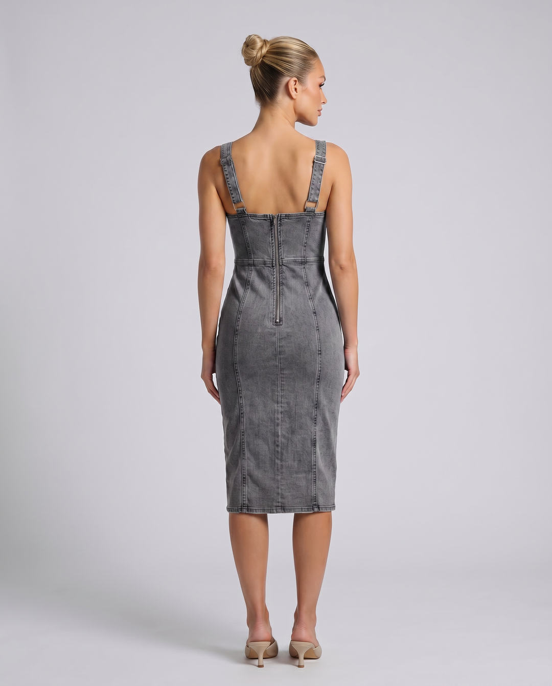 Adela | Midi Dress with Square Neck and Adjustable Straps