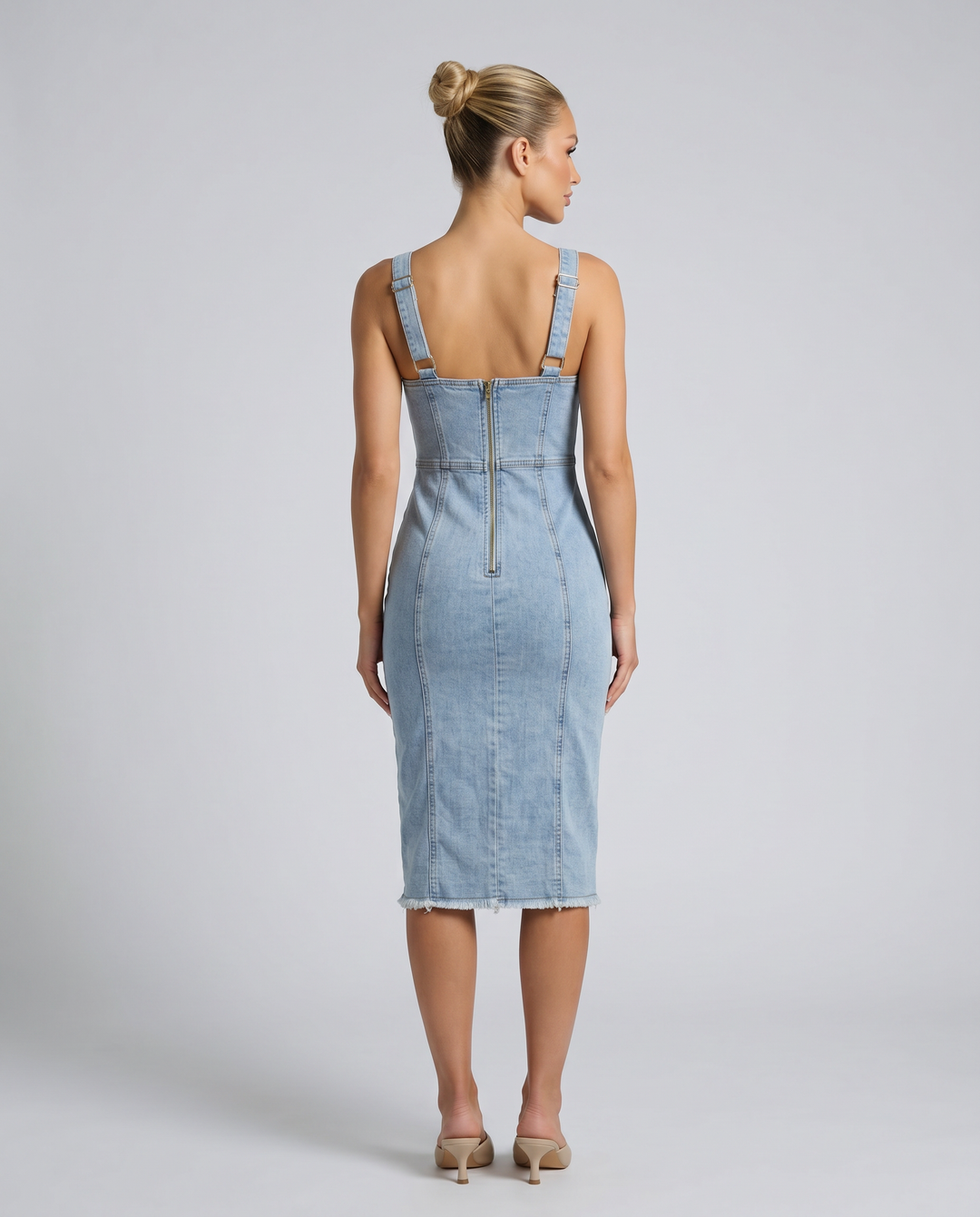 Adela | Midi Dress with Square Neck and Adjustable Straps