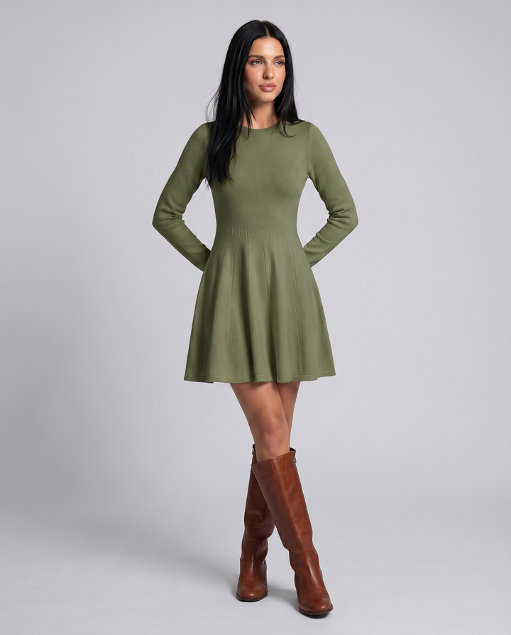 Brynn | Mini Dress with Long Sleeves and Flared Skirt