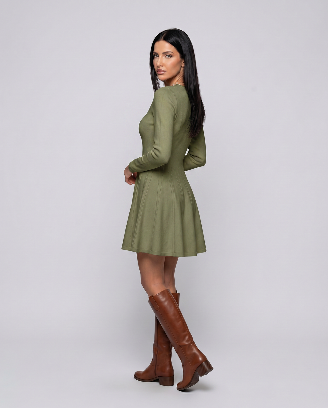 Brynn | Mini Dress with Long Sleeves and Flared Skirt
