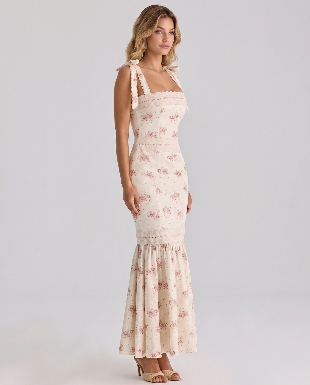 Shirley | Maxi Dress with Floral Print and Lace Trim