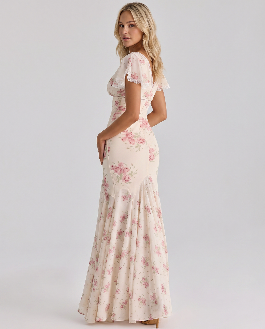 Nicole | Maxi Dress with Floral Print and Lace Trim