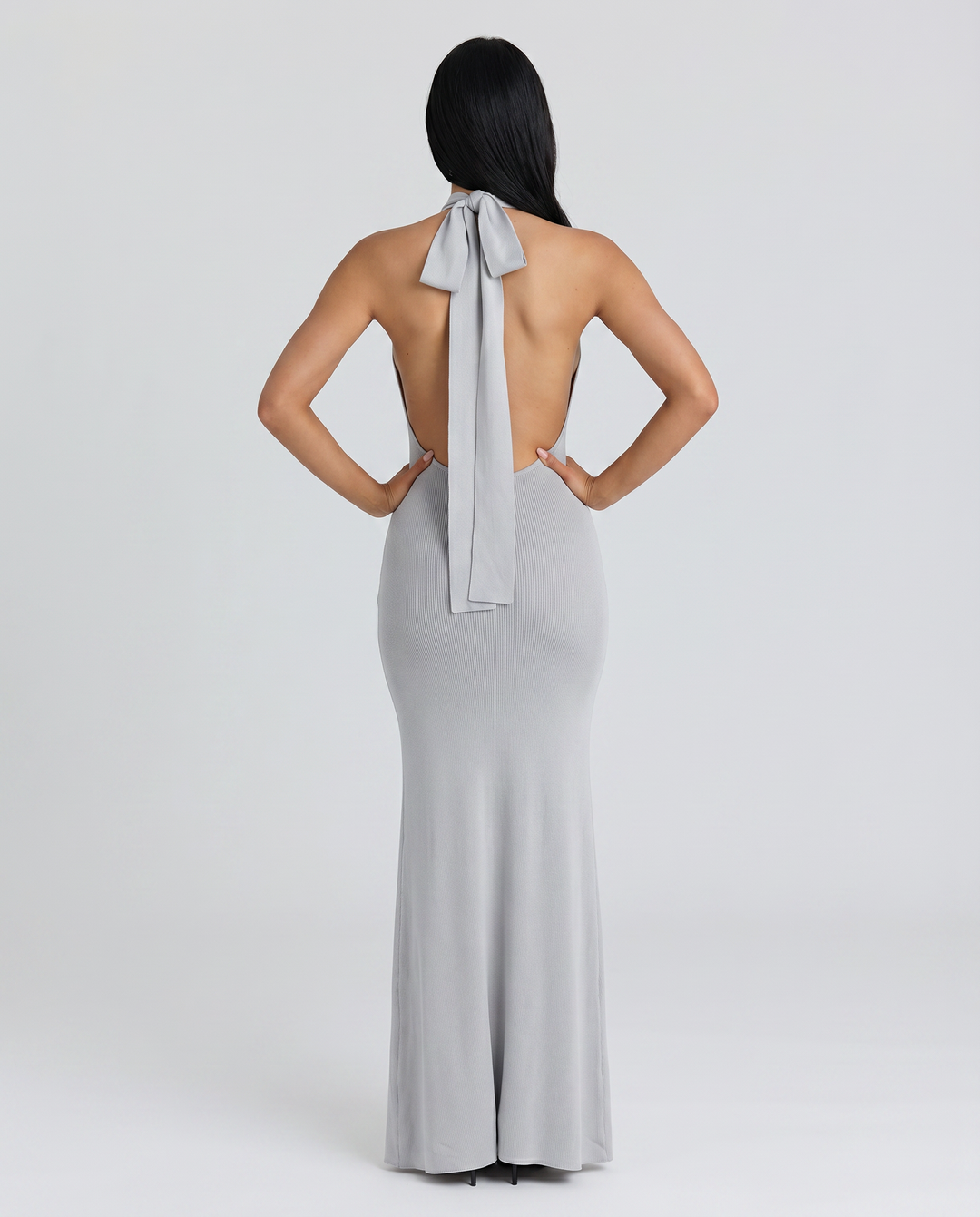 Brinley | Halter Neck Backless Maxi Dress