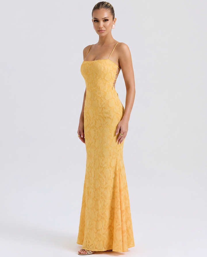 Goldie | Maxi Dress with Lace-Up Back and Fitted Silhouette
