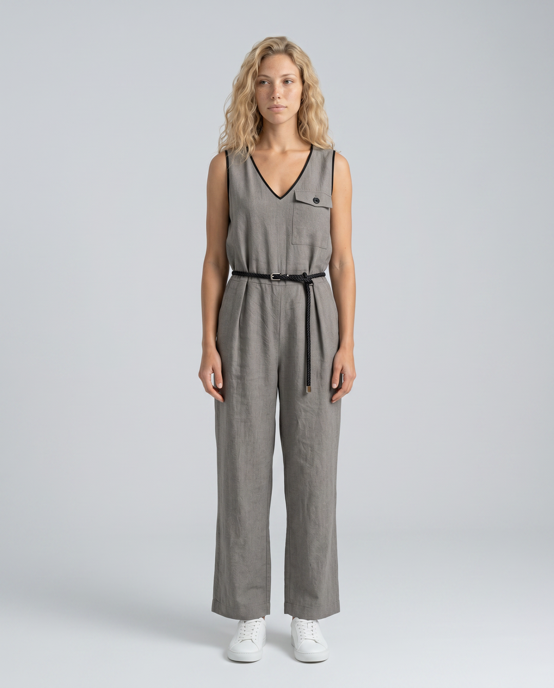 Araceli | V-Neck Sleeveless Jumpsuit