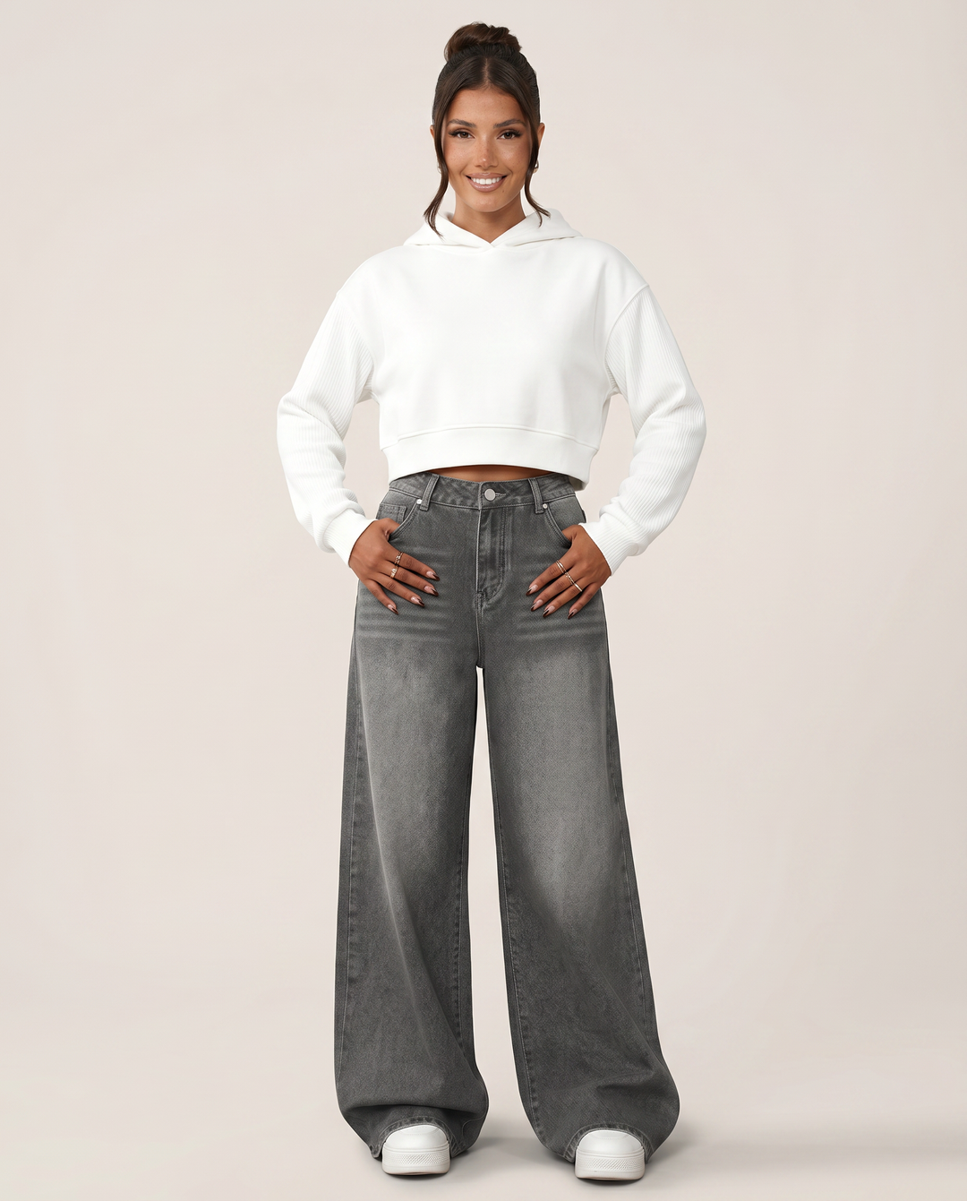 Tricia | Wide-Leg Jeans with Distressed Detail