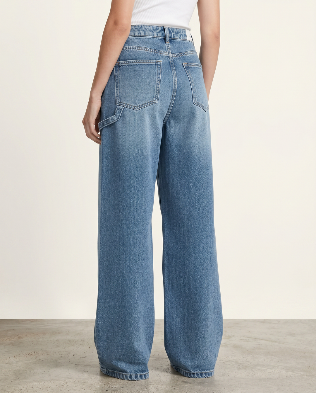 Esther | Wide-Leg Jeans with Curved Front Pockets