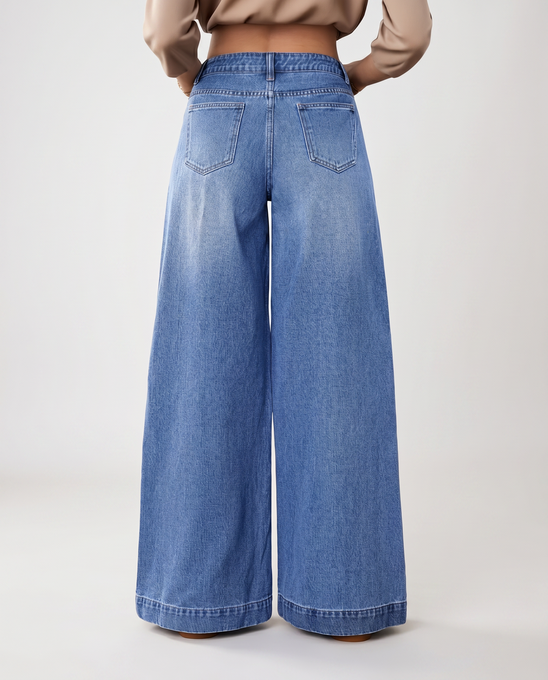 Marisol | Wide-Leg Jeans with Button Front