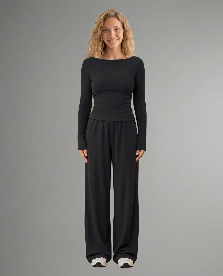 Shari | Top and Trousers Set with Relaxed Fit