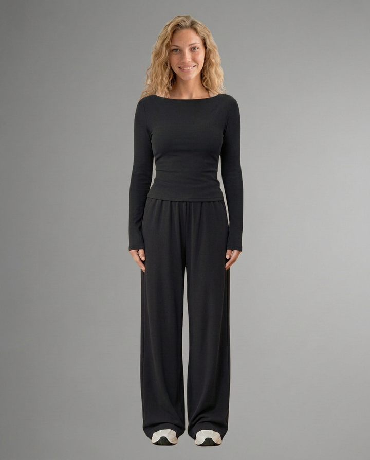 Shari | Top and Trousers Set with Relaxed Fit
