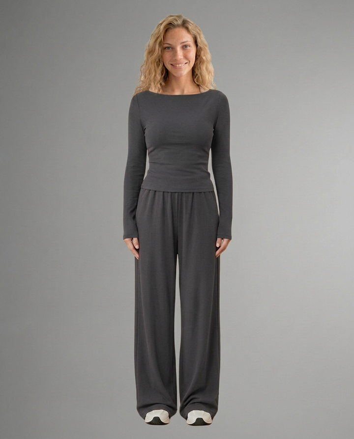 Shari | Top and Trousers Set with Relaxed Fit