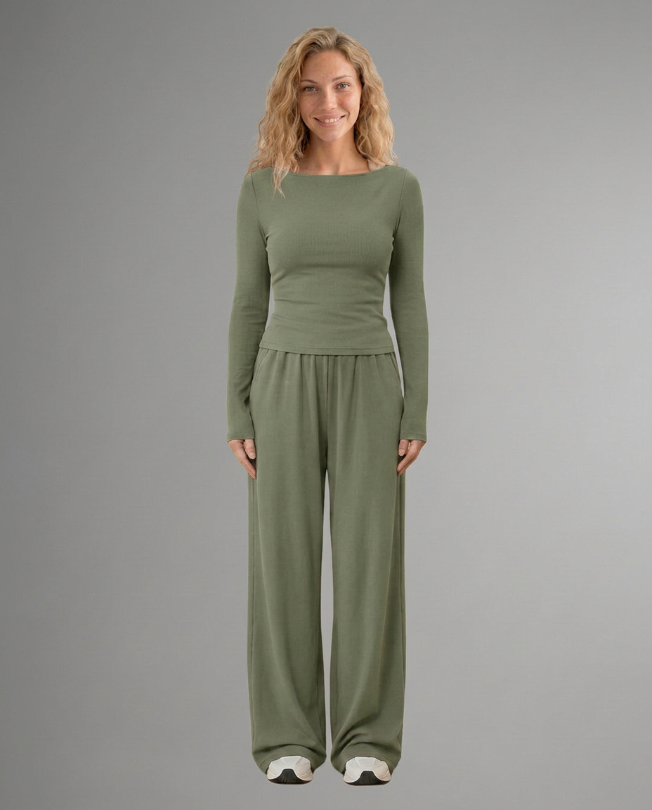Shari | Top and Trousers Set with Relaxed Fit