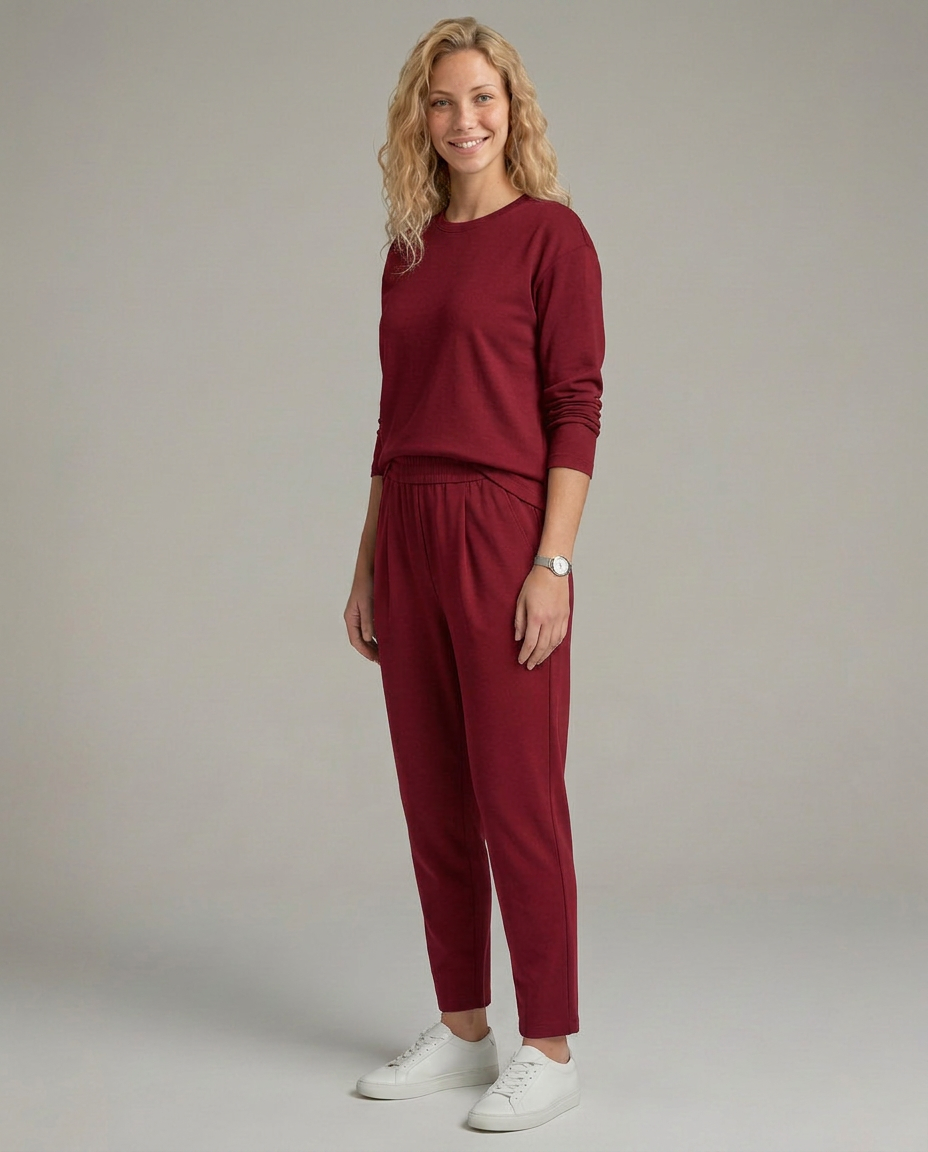 Vera | Two-Piece Set with Tapered Trousers