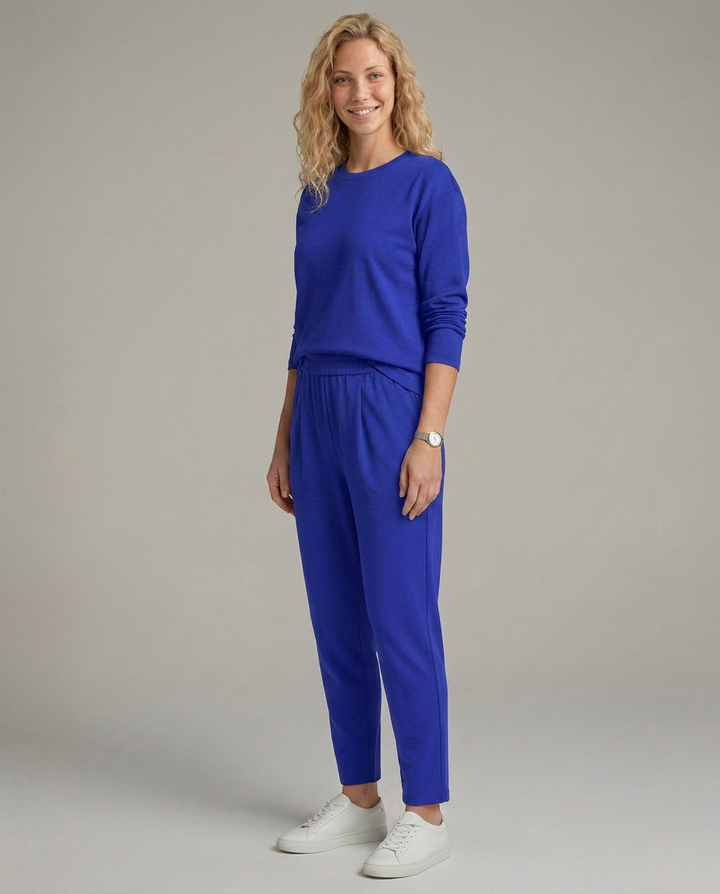 Vera | Two-Piece Set with Tapered Trousers