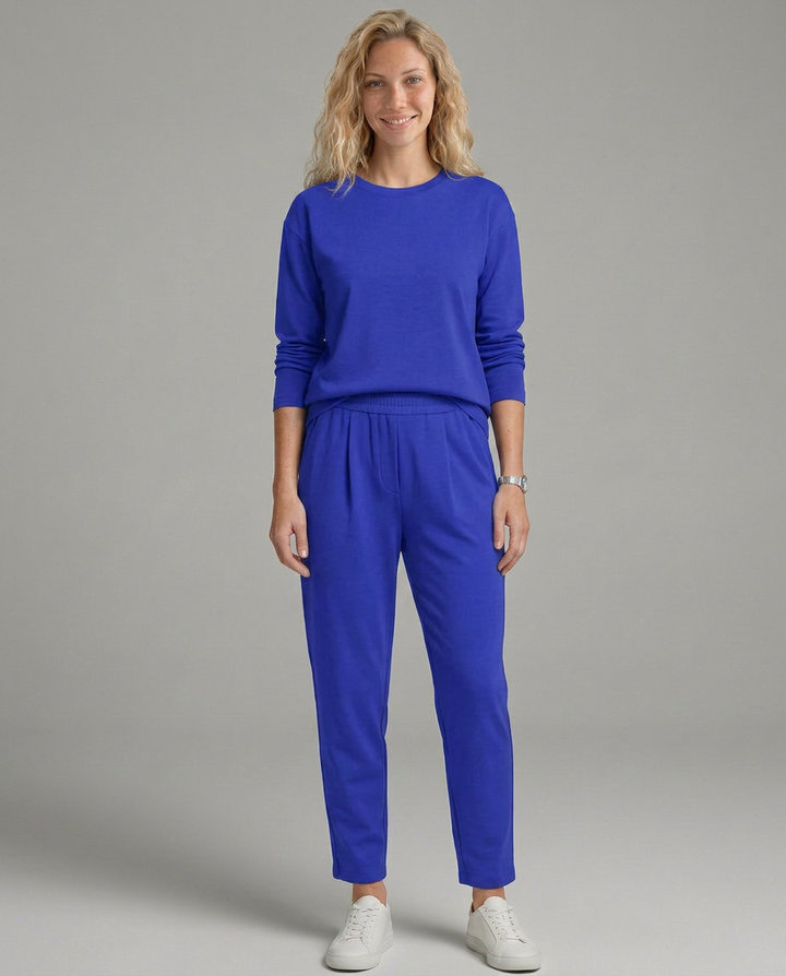 Vera | Two-Piece Set with Tapered Trousers
