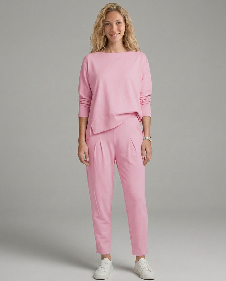 Vera | Two-Piece Set with Tapered Trousers