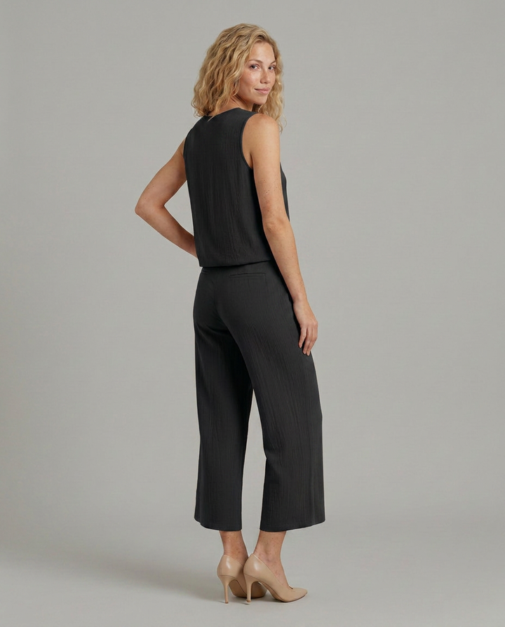 Katina | Two-Piece Set with Cropped Trousers