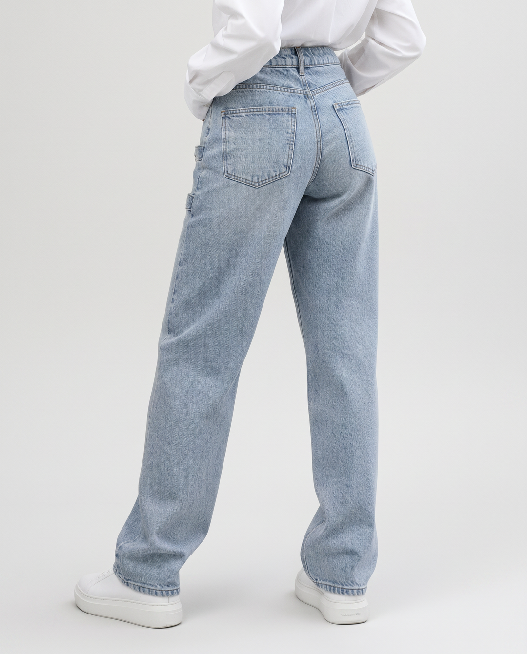 Nikki | Straight-Leg Jeans with Side Tabs