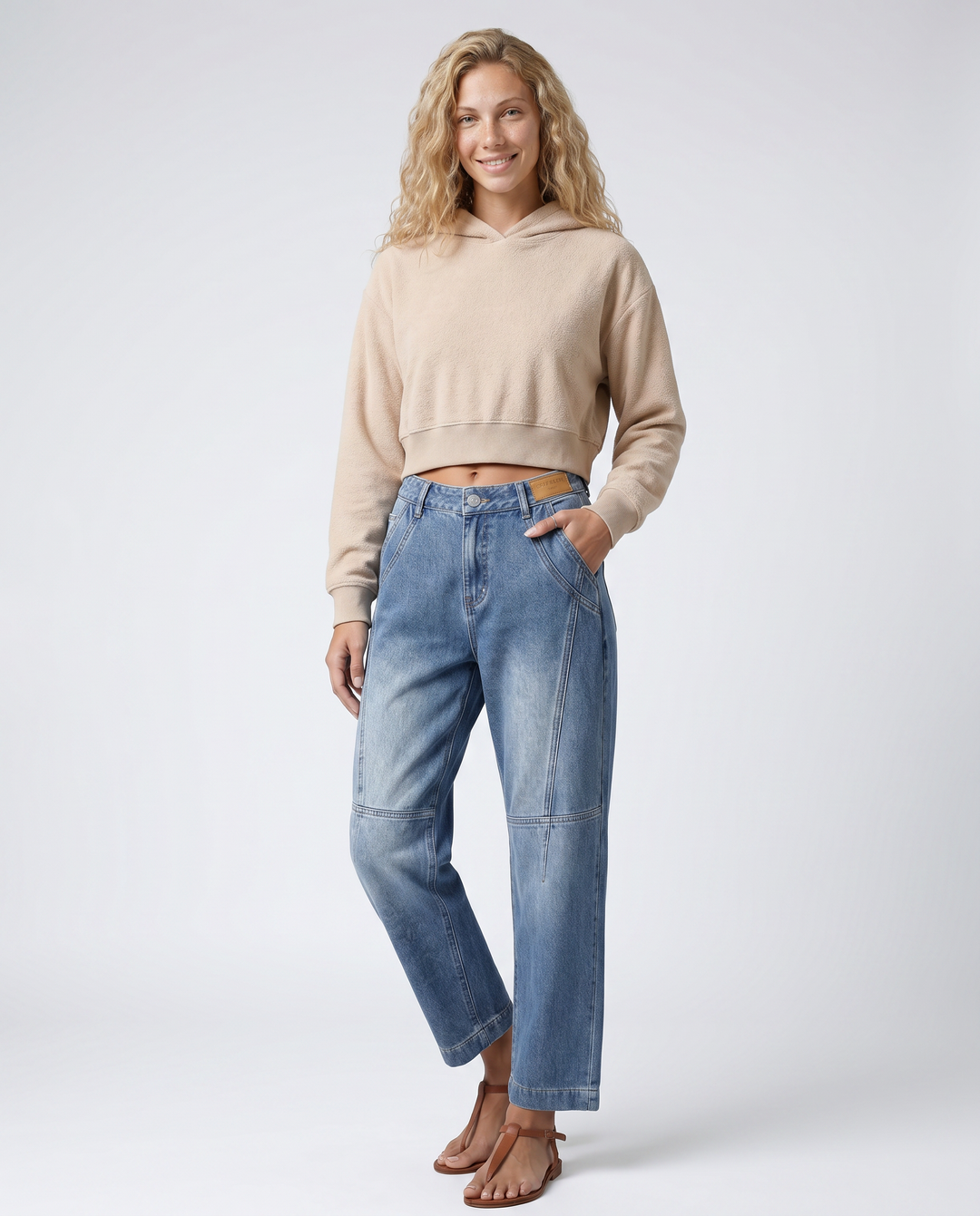 Marilyn | Straight-Leg Jeans with Seam Detailing