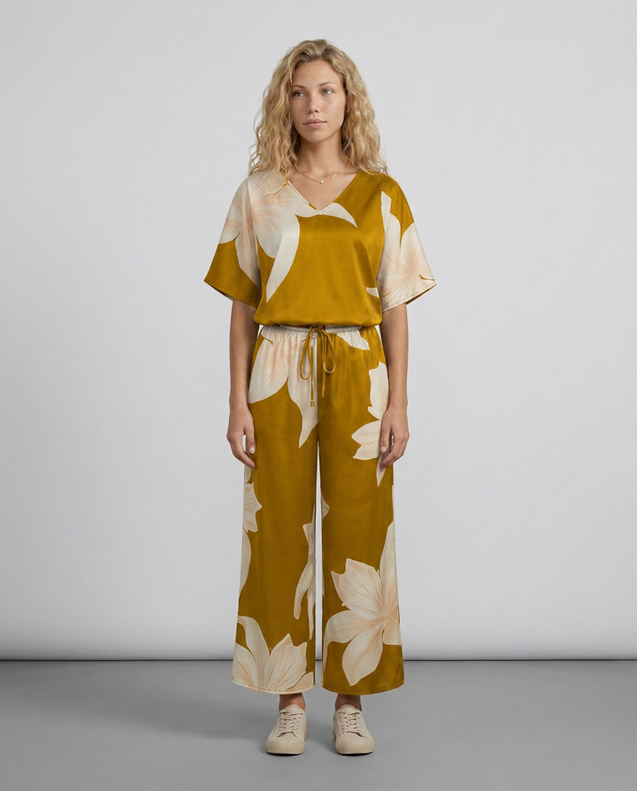 Darcy | Floral Print Jumpsuit with Wide-Leg Trousers