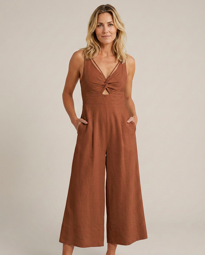 Lea | Sleeveless Wide-Leg Jumpsuit with V-Neck Detail
