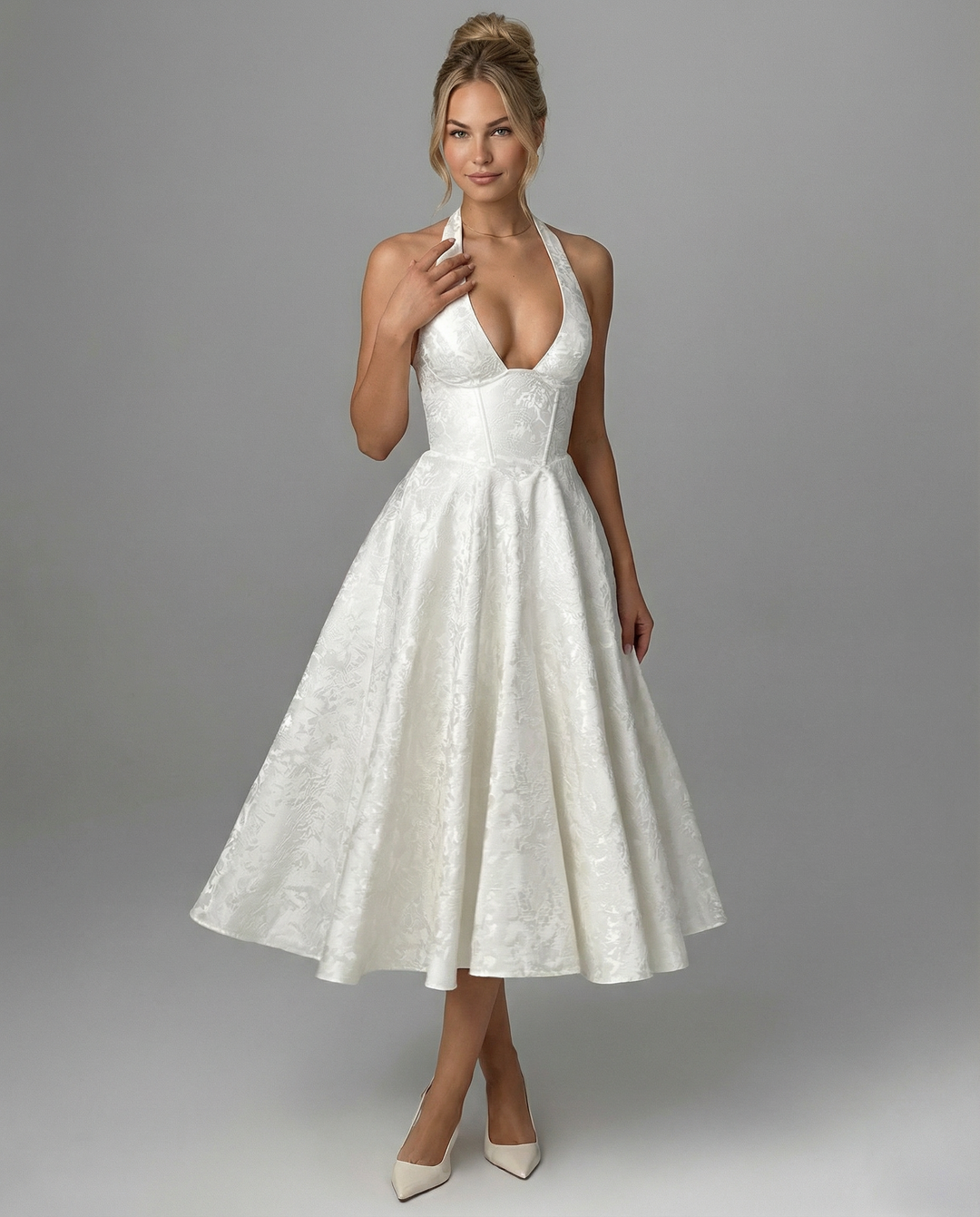 Sheryl | Midi Dress with Halter Neck and Jacquard Finish