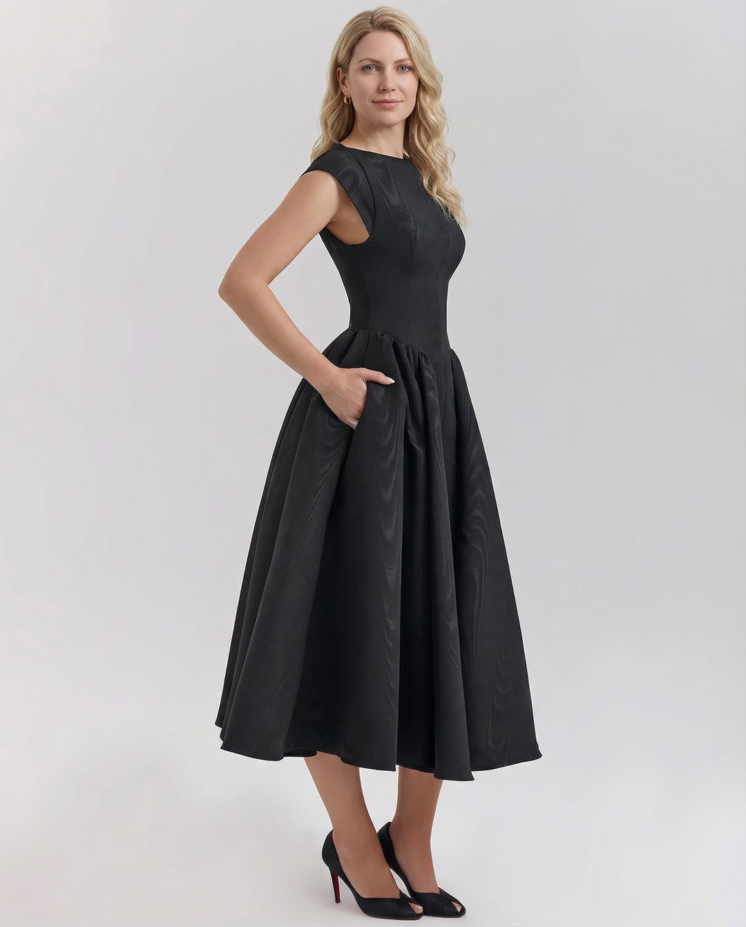Hazel | Open-Back Midi Dress