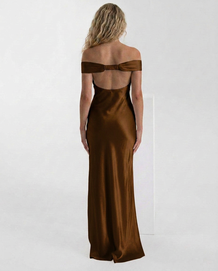 Harlow | Off-Shoulder Fitted Maxi Dress