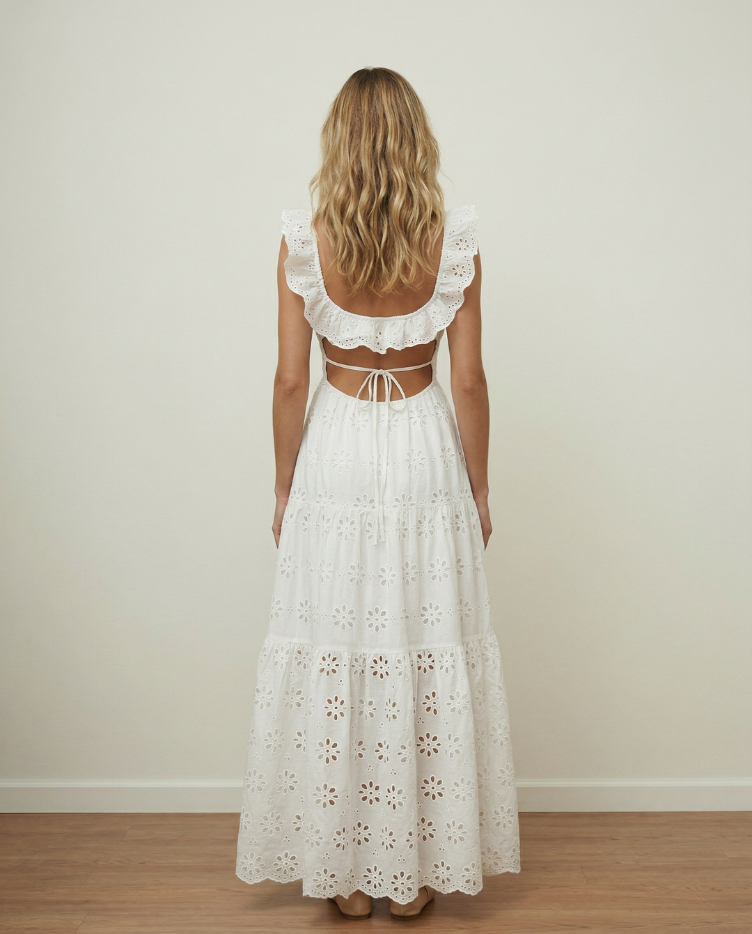 Lillie | Maxi Dress with Eyelet Embroidery