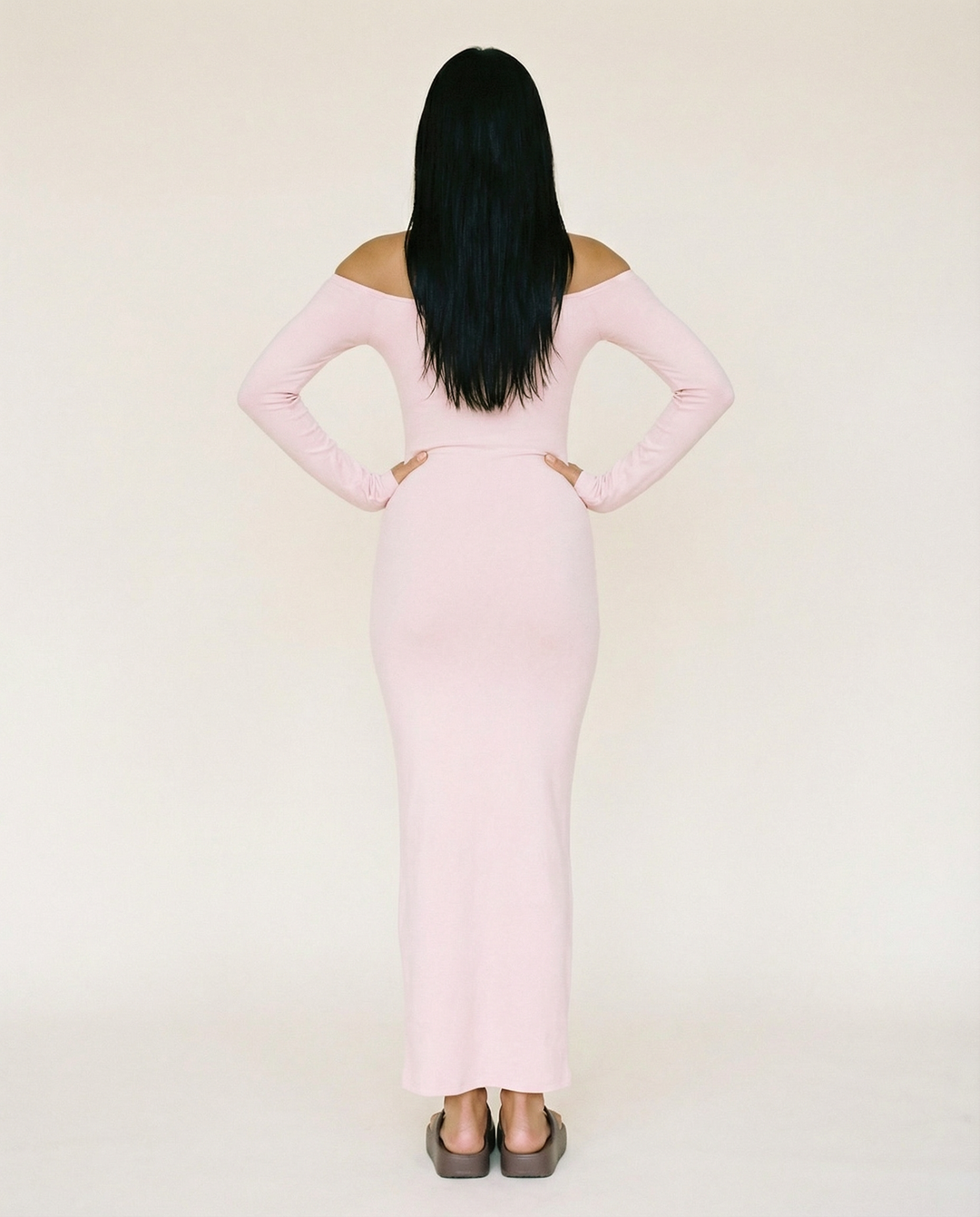 Robbie | Off Shoulder Maxi Dress with Long Sleeves