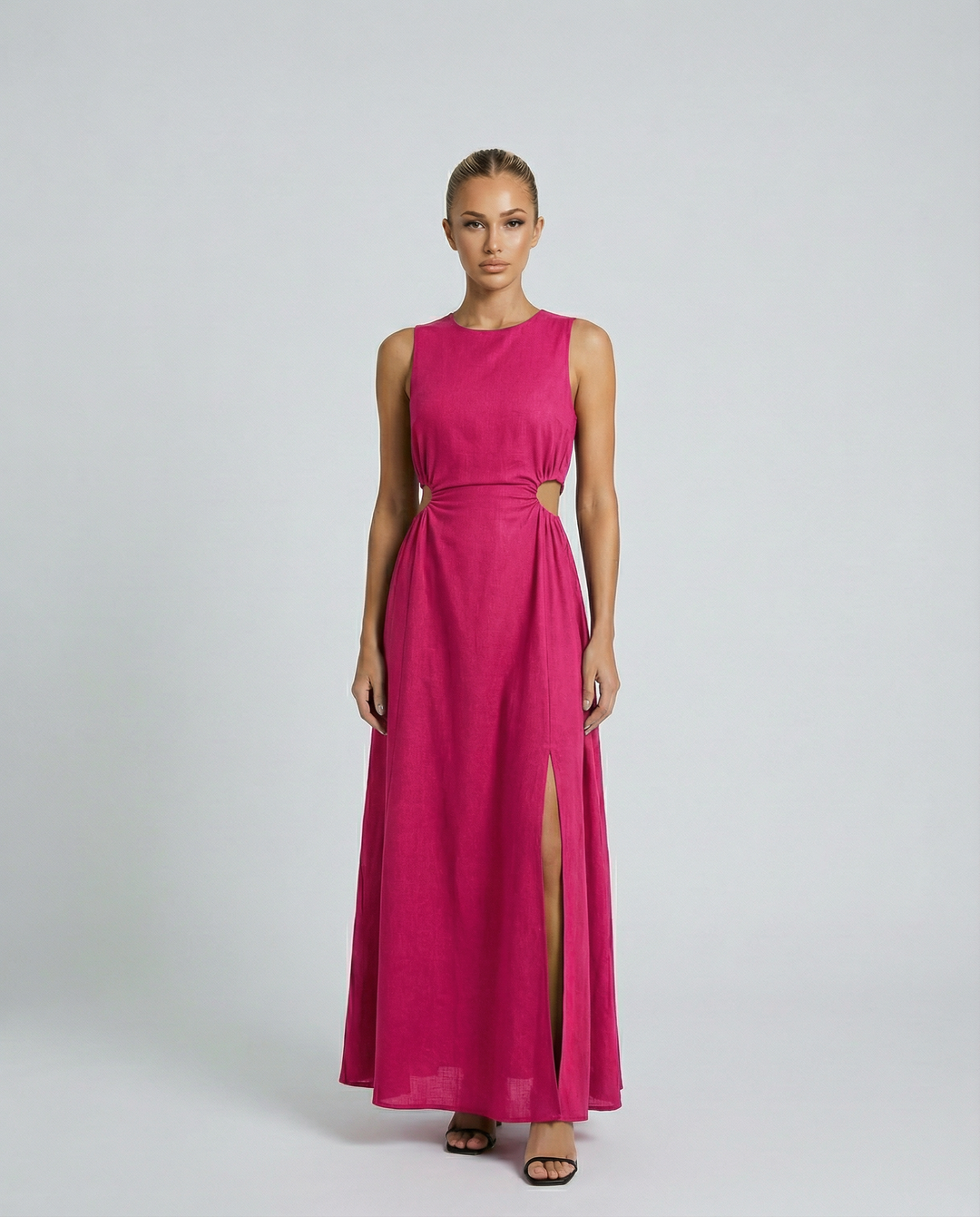 Donna | Sleeveless Midi Dress with Side Cut-Out
