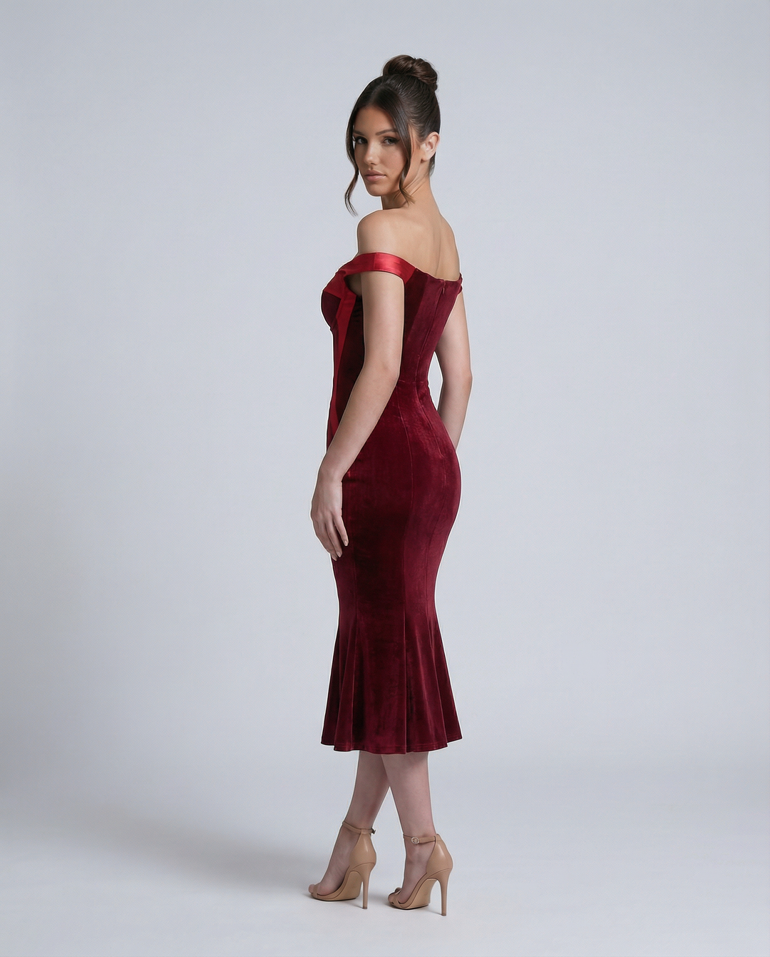 Vianey | Off-Shoulder Midi Dress with Mermaid Hem