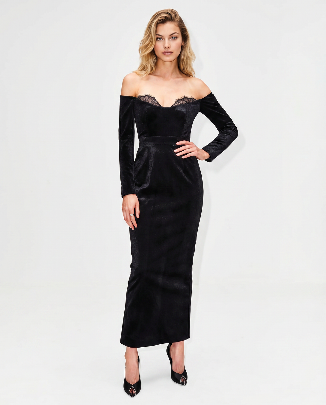 Campbell | Maxi Dress with Off-Shoulder Lace Neckline