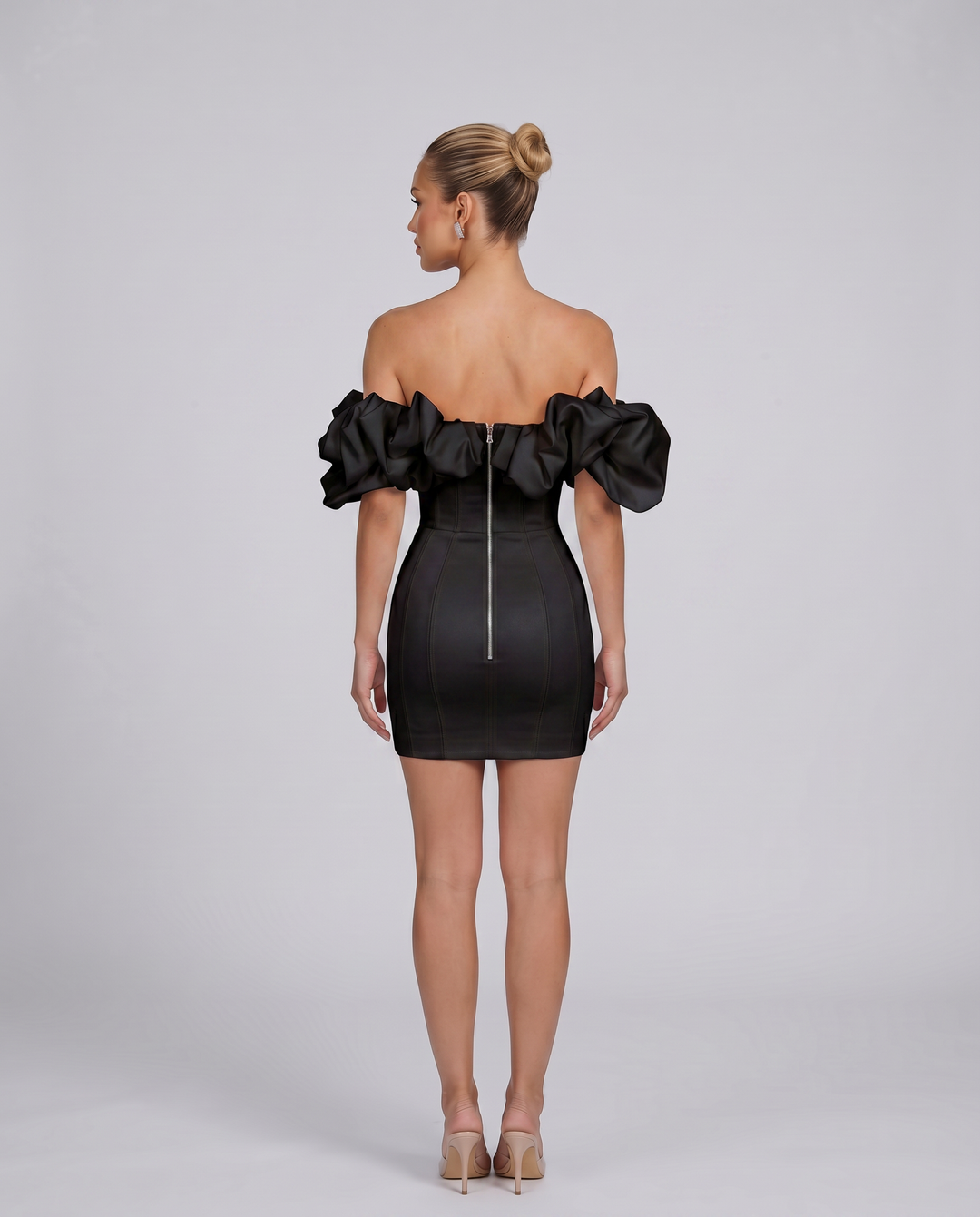 Hazel | Mini Dress with Off-Shoulder Ruffle Bodice