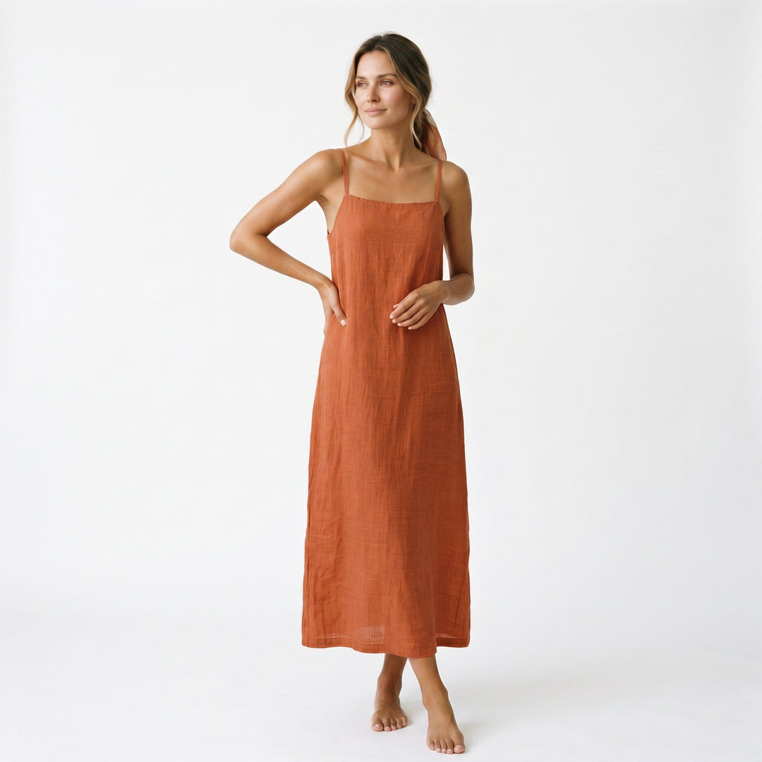 Scarlett | Flowing Red Maxi Dress
