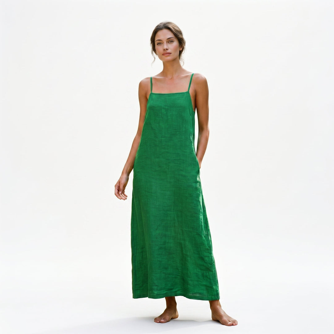 Scarlett | Flowing Red Maxi Dress