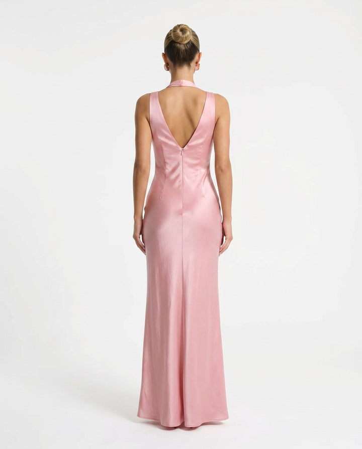 Vendula | Backless Bow Detail Maxi Dress