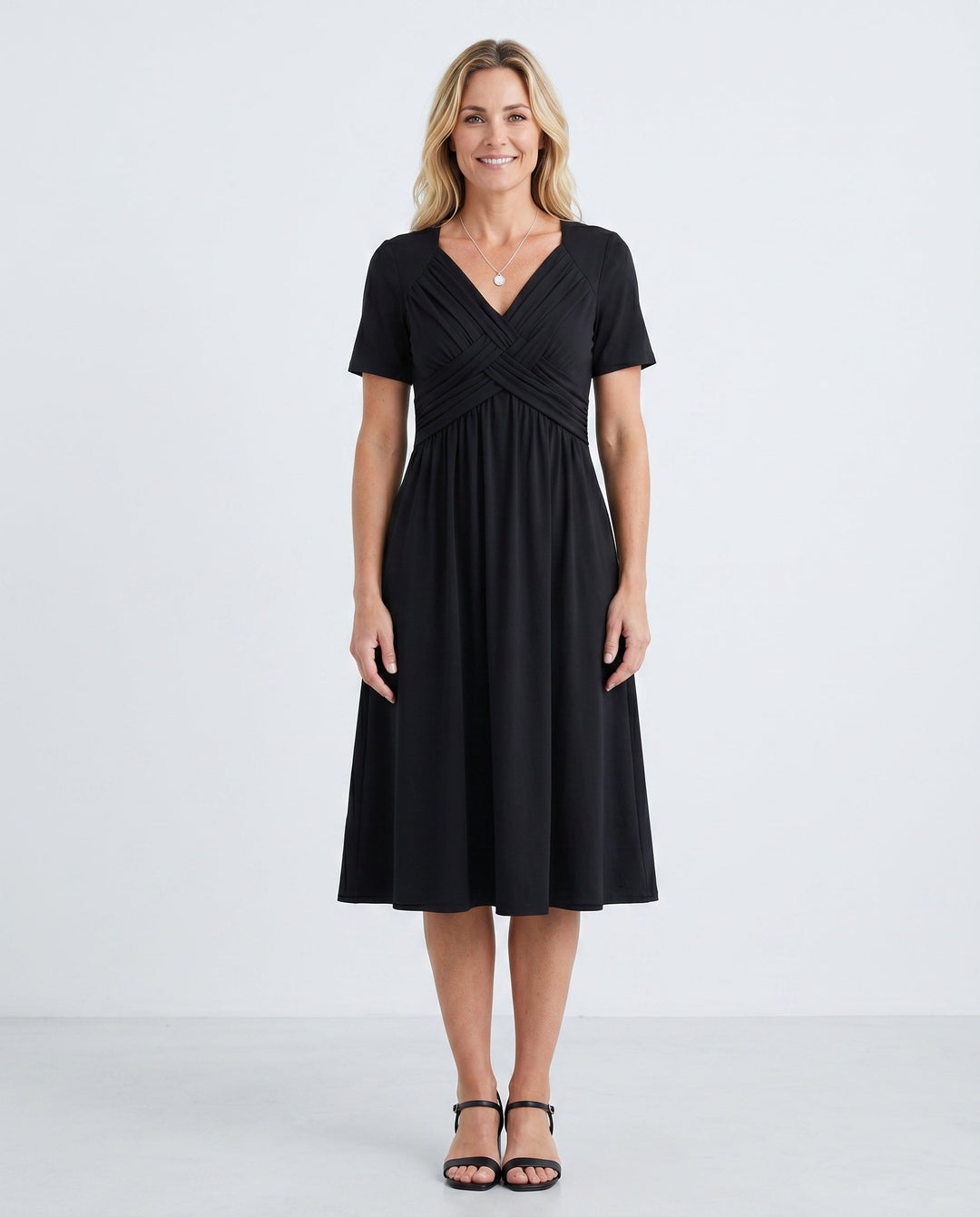 Noor | V-Neck Casual Midi Dress